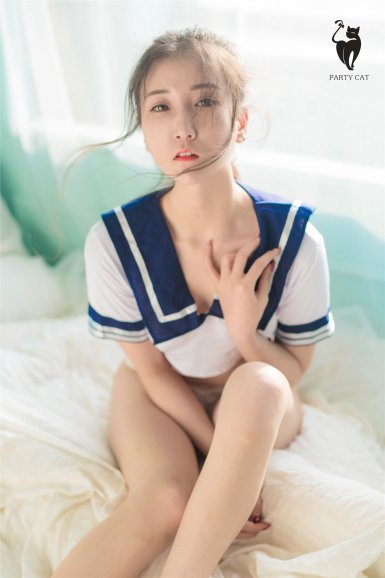 开云(中国)|水手服尬舞 KPL直播《龙珠耀好看》 还能这么玩